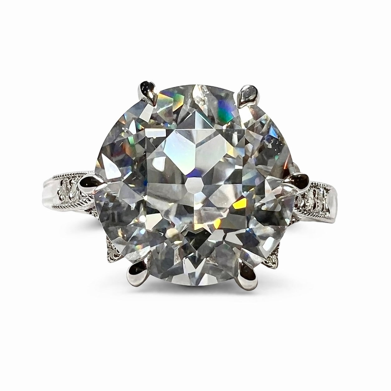 Beaumont Round: 6 Carat Round Brilliant Lab Grown Diamond Engagement Ring