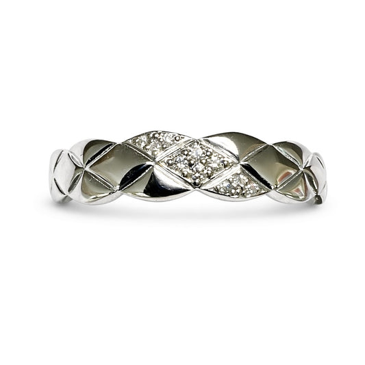 Quilted Diamond 4.5mm Band