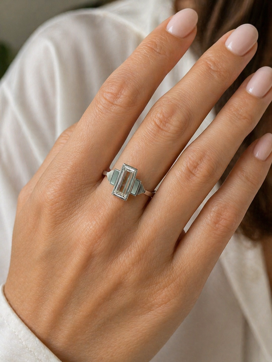 The Column : 2.5 Carat Vertical Baguette Diamond Ring