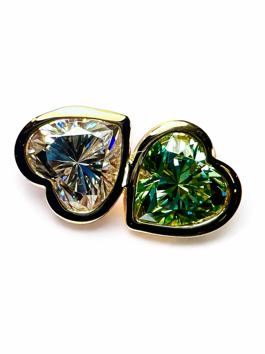 Two Hearts : Lab Grown Diamond and Emerald Toi et Moi Heart Ring in Gold