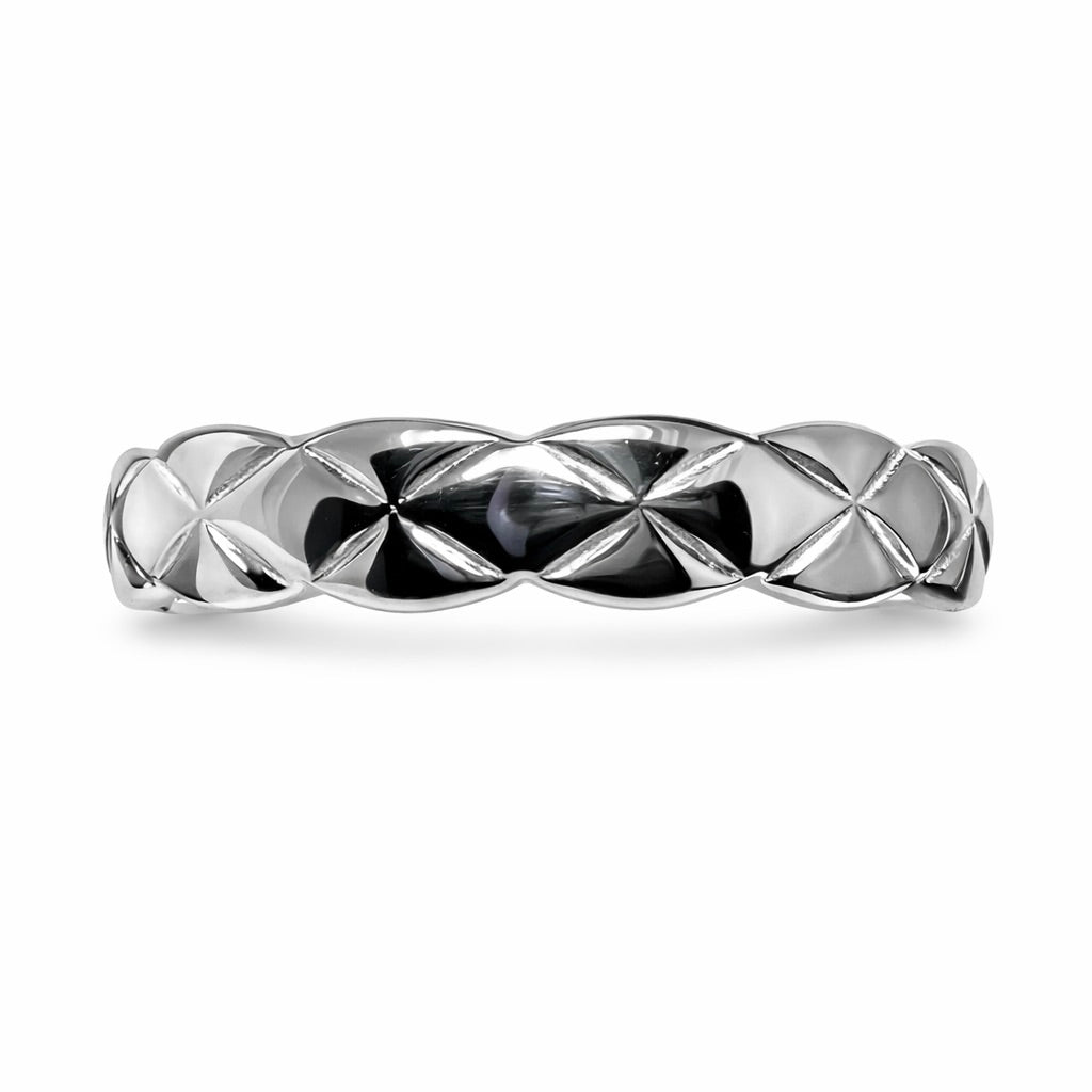 Quilted Diamond 4.5mm Band