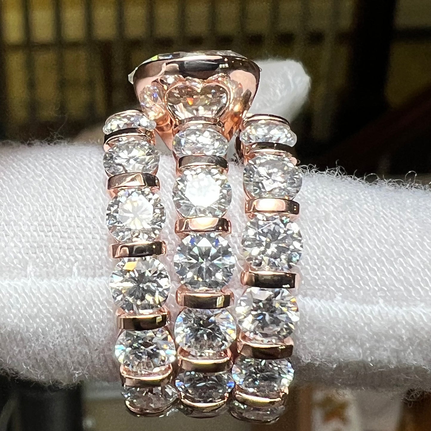 Starbound : 4 Carat Round Brilliant Lab Grown Diamond Engagement Ring